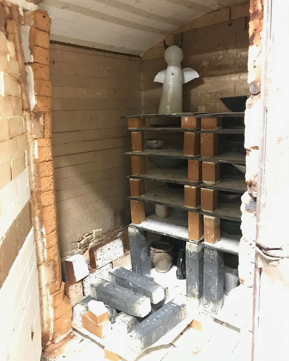 process_saleritos_loading_kiln