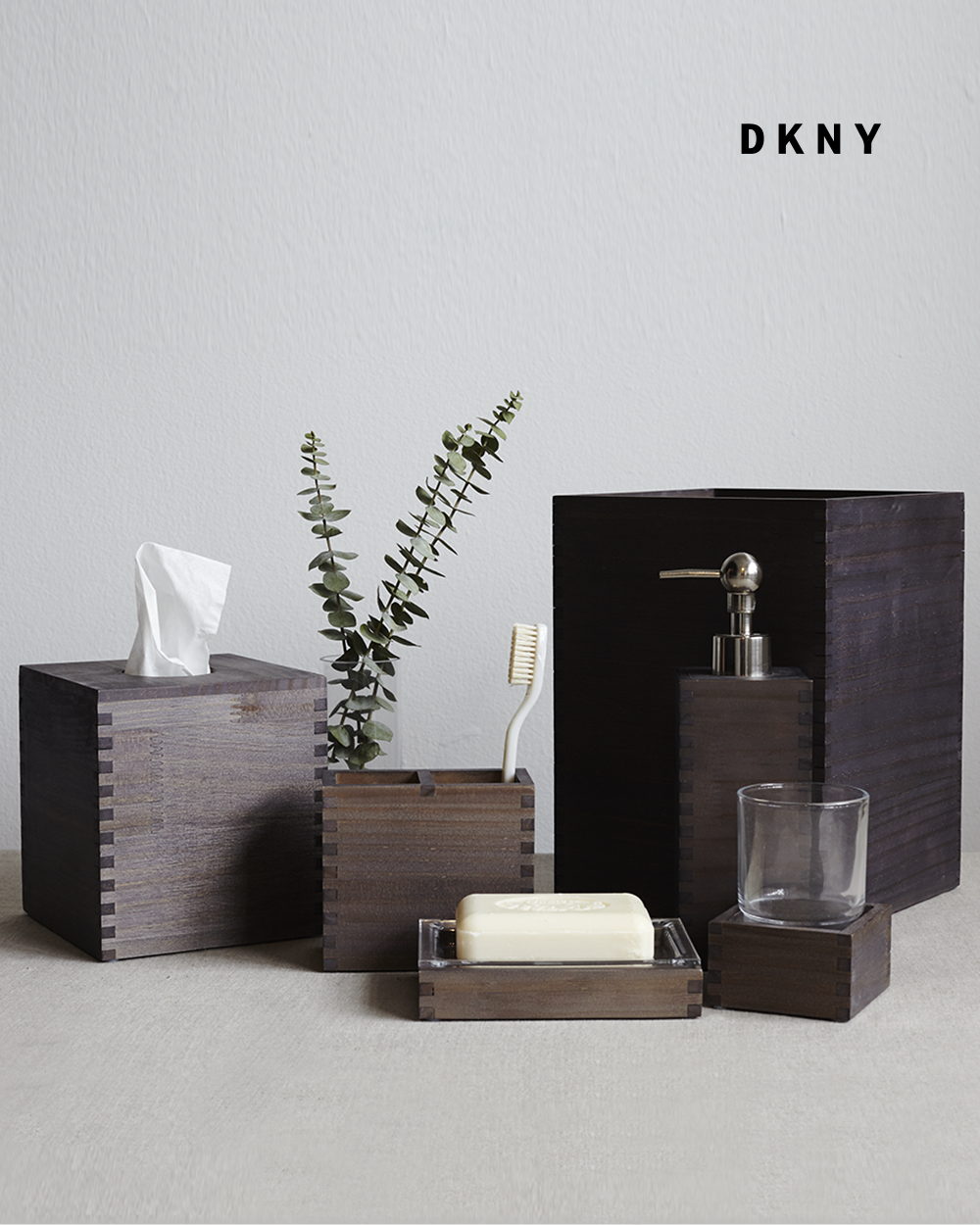 dkny_battery_park_bath_accessory.